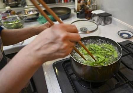 Read more about the article Strategi UMKM Kuliner agar Tetap Laris dan Bertahan Lama